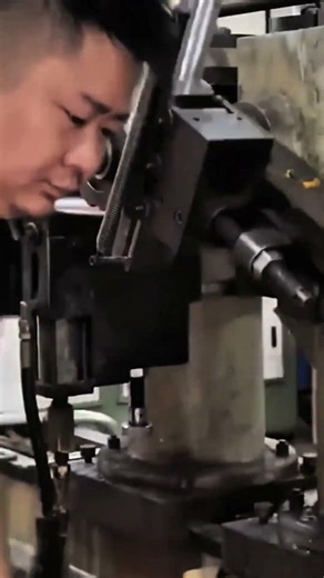 Step-by-Step: Industrial Pipe Shaping Process