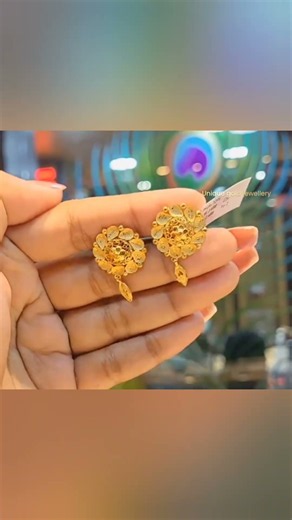 Beutiful design gold earrings for daily use 🔥🤯#shorts #ytshorts #shortsfeed #viralvideo
