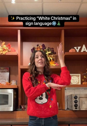 ✨ Practicing “White Christmas” in sign language🎄 What song should I try next? 🤟 #ASL #SignLanguage #WhiteChristmas #ASLChristmas #ChristmasSongs