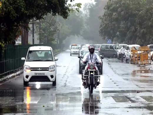 Delhi NCR weather update: IMD warns of rainfall and thunderstorms in Delhi today. Check forecast for Noida, Gurugram and Ghaziabad