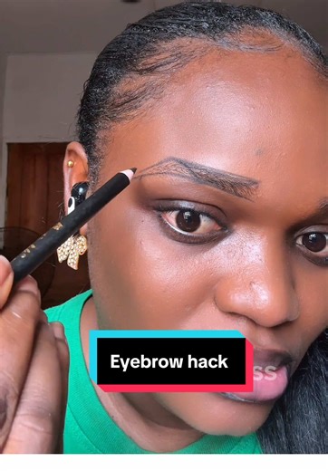 Essential Eyebrow Hacks for Beginners