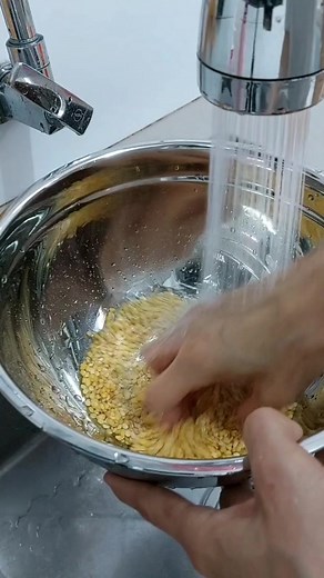 4.8K views · 60 reactions | 咸甜鲜香、❌搅拌器也可做到松软绵滑 #绿豆馅 #mung bean paste 待会10.30直播见哦‍♀️ karen保养达人 | Karen可人直播室 | Facebook