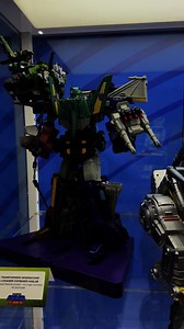 Transformers SDCC Booth!! #sdcc #transformersenergon #transformersmovie #actionfigure #actionfigures #g1transformers #actionfigurephotography #actionfigurecollection #actionfigurecollector #actionfigureaddict #actionfigurecommunity #actionfigurephotos #actionfigurephoto #transformers #transformerstoys #transformersmasterpiece #transformersart #transformersphotography #transformerstoyphotography #transformerscollector #transformerscollection #transformerscollectors #transformersfan #transformersf