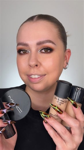 #MACStudioFix foundations are made for every shade of you. Find the high-performance formula that suits your unique needs – now with our new powder fluid. NEW Studio Fix Powder Plus Foundation: A one-step, two-in-one refillable foundation and setting powder in a blur-matte finish with 24-hour oil control in 60 shades for all. Studio Fix Fluid SPF 15: A 24-hour buildable, breathable foundation with a natural, soft matte finish in good-for-skin shades made for all skin tones and textures. Studio F