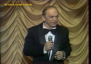 97K views · 3.1K reactions | Bodrogi Gyula Viccet mesél... 1985 | Retro Kabaré Videók | Facebook