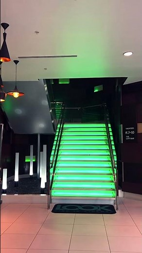 Look Cinema - Dine-in Theatre