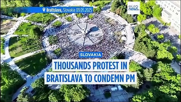 Slovak protesters condemn PM Robert Fico's Moscow visit to meet Putin