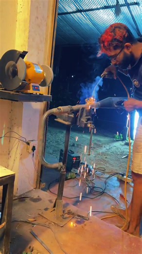 හම්බන්තොට පෙරලිකාරයා 😁🙃#viraltiktok #100kviews #foryourpage #trendingvideo #creatorsearchinsights