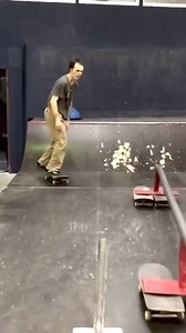 Does this count as a grind? 🤔🔥 (IG: seeyousoonagain) #reelsviralfb #viralreelsシ #skateboarding #goskate #skatelife #skateboardingisfun | House Of Skate Clips