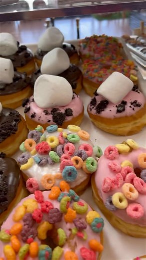 20K views · 207 reactions | Thank you Donutlicious & Boba Zone for supporting the weekly Veterans Coffee and Donuts meet up at the Veterans Memorial Building. | Visalia Stringer | Facebook