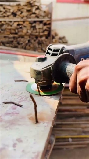 Proceso de corte de uñas con amoladora angular. #shorts