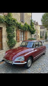Citroën DS ❤😍 #frenchclassic #deesse #hydropneumatic #vintagecitroen | Classic Auto Legends