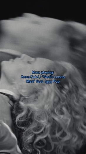 Anna Calvi / ‘God’s Lonely Man’ feat. Iggy Pop @Anna Calvi has announced the Is This All There Is? EP. Coming March 20th. The opening song ‘God’s Lonely Man’ feat. @Iggy Pop is out today, the perfect character to embody the voice of her destructive internal monologue. The track pulses with daring defiance, furious guitars alongside galvanising drums and stands as a rallying cry against emotional inertia and hopelessness. EP tracklisting: 1. God’s Lonely Man (feat. Iggy Pop) 2. I See A Darkness (