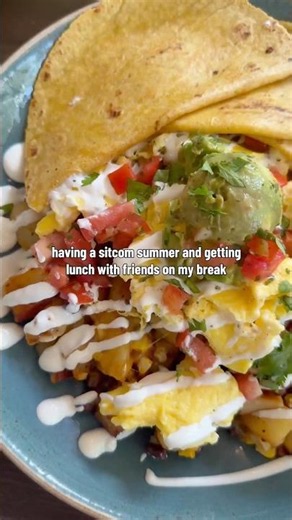 This is your sign to get lunch with your friends during the work week! #firstwatch #foodie