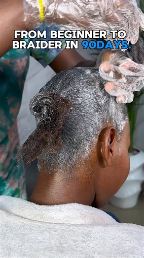 Glidex Beauty | Day 33 | FROM BEGINNER TO BRAIDER IN 90 DAYS✨ If your hair always burns or breaks after retouching, it’s probably because it’s not being... | Instagram