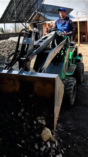 Professional Hardscaping: How to Prep Gravel Like a Pro