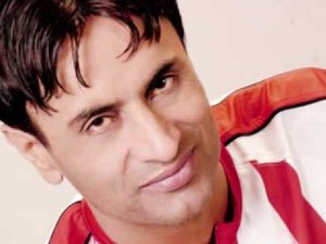 debi live 1 part 4 ( Urdu Shayari )