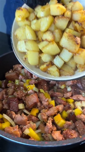 Learn how to make Mexican potatoes, easy and super delicious! | I'm Diego