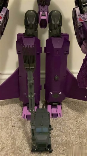 Studio series N.E.S.T bonecrusher