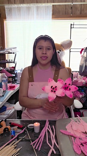 Pistilos para lilis de limpiapipas #viralvideoシ #tutorial #viralreelschallenge #limpiapipas | Luz Velazquez