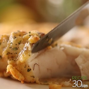 Crusted Butter Fried Fish with Lemon and Oregano. 👉 Get this written recipe link here: www.recipe30.com/butter-fried-fish.html/ You can’t beat fish cooked in butter, and by clarifying the butter it’s allows you to reach a higher temperature without burning. This method gives you a crispier crusted outside, better than cooked in standard butter. This recipe is so simple to make, no batters to worry about, just flour mixed with a few simple ingredients. Use the best quality white fish you can aff