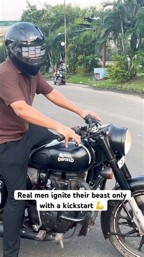 Kickstart isn’t old school — it’s the Bullet way #royalenfield #bullet #bulletlover
