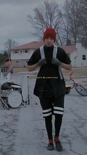 Edits of 'Stressed Out' by Twenty One Pilots