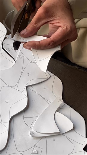 Handmade Luxury Leather Shoes Making | Premium Shoe Crafting Tutorial 2. How to Make Luxury Handmade Shoes | Premium Leather Crafting in Style 3. Luxury Handmade Shoes Making | Step-by-Step Premium Leather Craft 4. Handmade Luxury Leather Footwear | Premium Style Shoe Making Guide 5. Luxury Shoe Making by Hand | Premium Leather Shoes Tutorial 6. Handmade Luxury Men’s Shoes | Premium Leather Shoe Making Process 7. Luxury Handmade Footwear | Premium Leather Shoes Making Techniques 8. Crafting Luxu