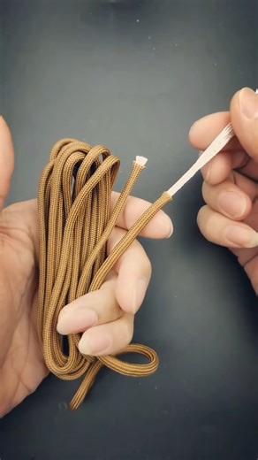 232K views · 3.4K reactions | Knot decoration Tutorial DIY Beaded Macrame Bracelet  Dailing Celeste Hernández Q #fblifestyle #crochet #crochetflowers #crochetstitch #knittingandcrochet | Diy Concept | Facebook