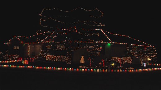 Grand Island Christmas light contest finalists chosen, public voting open Tuesday