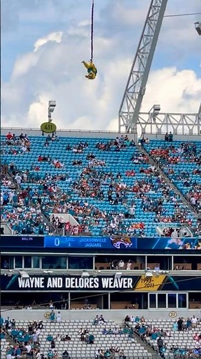 Jaxson de Ville's Breathtaking Bungee Dive at Jaguars' Home Opener vs. Chiefs! #jaguars #mascot #nfl