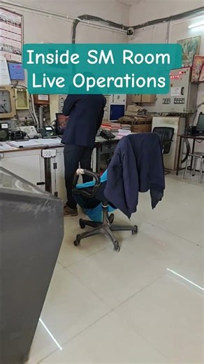 Inside Station Master’s Room 🧑‍✈️#stationmaster #indianrailways #railwaypanel #railfans #railwaylife