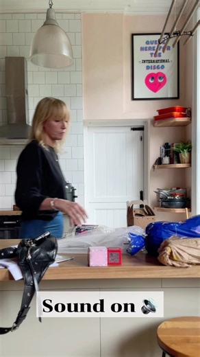 All I do is… (Featuring my mate Chris Charlton’s brilliant song that you’ll be singing for DAYS!) . . . #tidyup #cleaning #housework