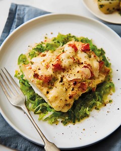 Smoked Haddock with Lancashire Cheese Rarebit recipe 🧀 Try our smoked haddock recipe with Lancashire cheese rarebit for National Cheese Lover's Day! Let us know what your favourite cheese is? 👀 Serves 4 Ingredients: 4 x 150g smoked haddock pieces 100g Lancashire cheese 1 egg, beaten 2 spring onions, sliced 1 tomato, diced 1 tsp English mustard 1/4 tsp Tabasco 1 tsp Worcestershire sauce 100g leeks, thinly sliced 20g butter 200g new potatoes Method: 1 Pre heat the oven to 200°C / 180°C Fan / Gas