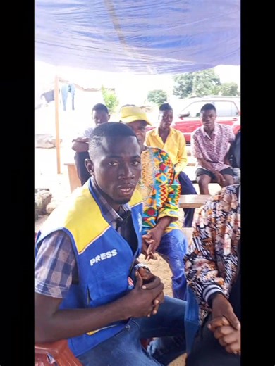 Dis e really sad en painful D woman cry automatic during the interview We Kono Sister Patricia Kellie da cry for justice for e man Mr jalloh WA den kill inside turkey. | Kono District Bloggers and promoters union