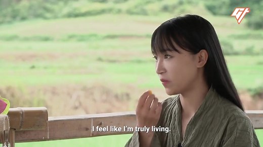 外媒专访李子柒(英文字幕)Liziqi's interview