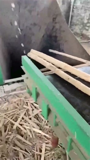 Wood Chipper for Branches and Logs – High Throughput Design #WasteToEnergyWood #WoodResidue