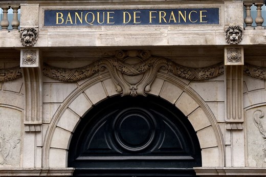French growth on track but Middle East conflict clouds outlook, central bank says