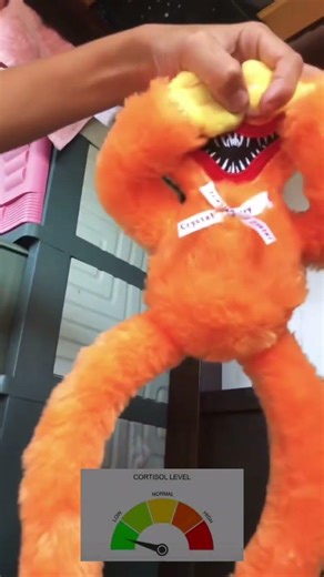Huggy wuggy dance