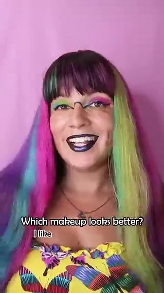 Which crazy makeup look would you choose? 😃
