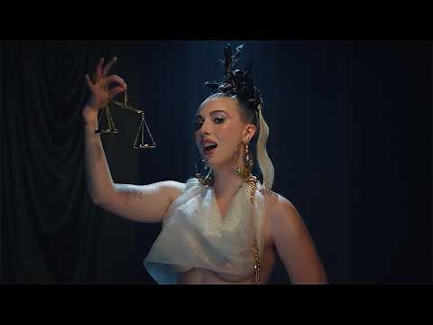 Elli Moore - LOSER (Official Music Video)