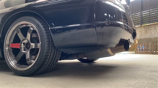 R33 GT-R with Mines equal length front pipe, tomei decat and blitz exhaust revs