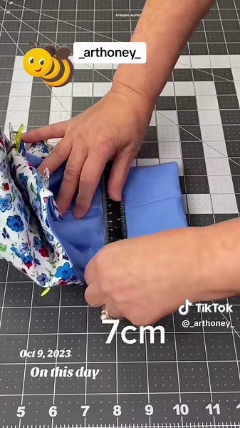 #onthisday bolsinha de mão! #sewing #artesanato #fyp #feitoamaocomamor❤ #costurandotiktok #tutorial #sew #costurafacil #craft #crafting #diycraftideas #amocosturar✂️✂️