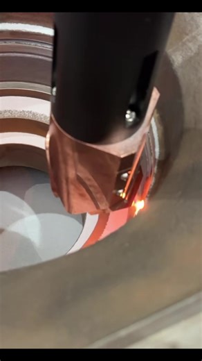 Internal bore laser cladding#lasercladding #lasercladdingmachine #lasercladdinghead #3dprinting #metalrepair
