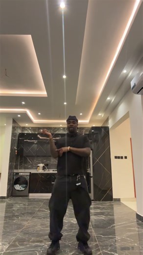 5K views · 423 reactions | https://distrokid.com/hyperfollow/darkovibes/shashii | Darkovibes | Facebook