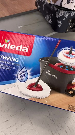 What’s your favourite thing you’ve found on a clearance rack? #clearancefinds2023 #canadianclearance #canadiandealfinder #canadianshopping