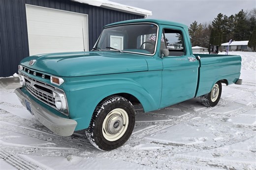 1966 Ford F-100 Custom Cab 3-Speed