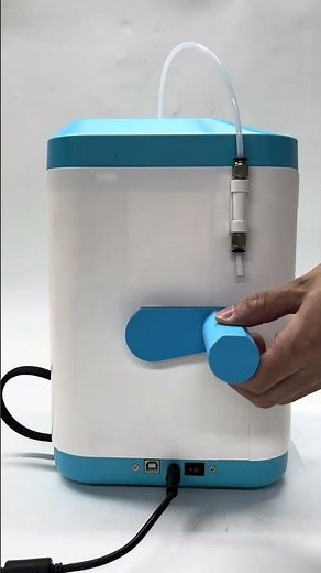 Replacing the Filament Holder of Geeetech M1