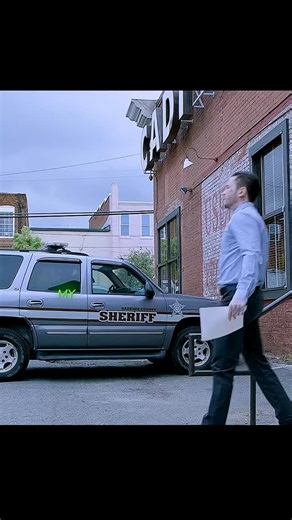 Newday Clip on Instagram: "🎬 Banshee 🎭 Genre: Action • Drama • Crime • Thriller Premise: Banshee follows an ex-con who assumes the identity of Lucas Hood, the new sheriff of the small town of Banshee, Pennsylvania. While enforcing the law, he continues his criminal activities and seeks revenge on those who betrayed him. The series is packed with violent action, complex characters, and intense power struggles, blending crime drama with high-octane thrills. 💭 Expect brutal fight scenes, tense s