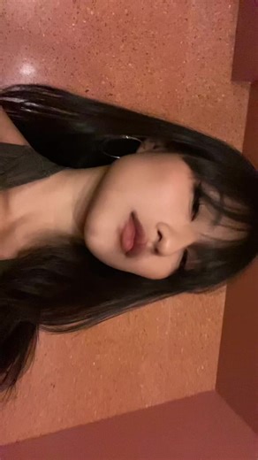 Overcoming Awkward Moments in Public Toilets